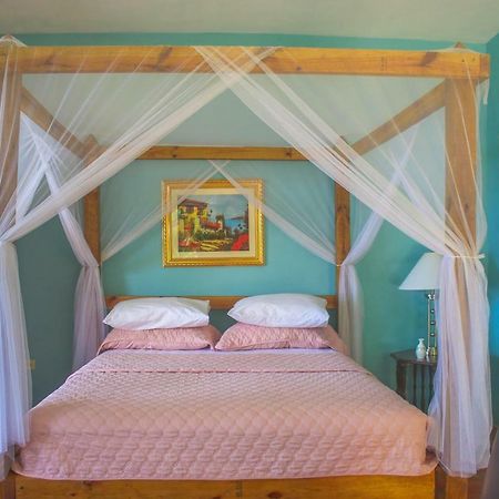 Sea Breeze Studio #1 Negril Exterior foto