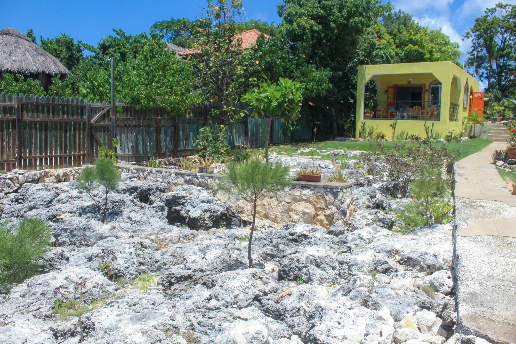 Sea Breeze Studio #1 Negril Exterior foto
