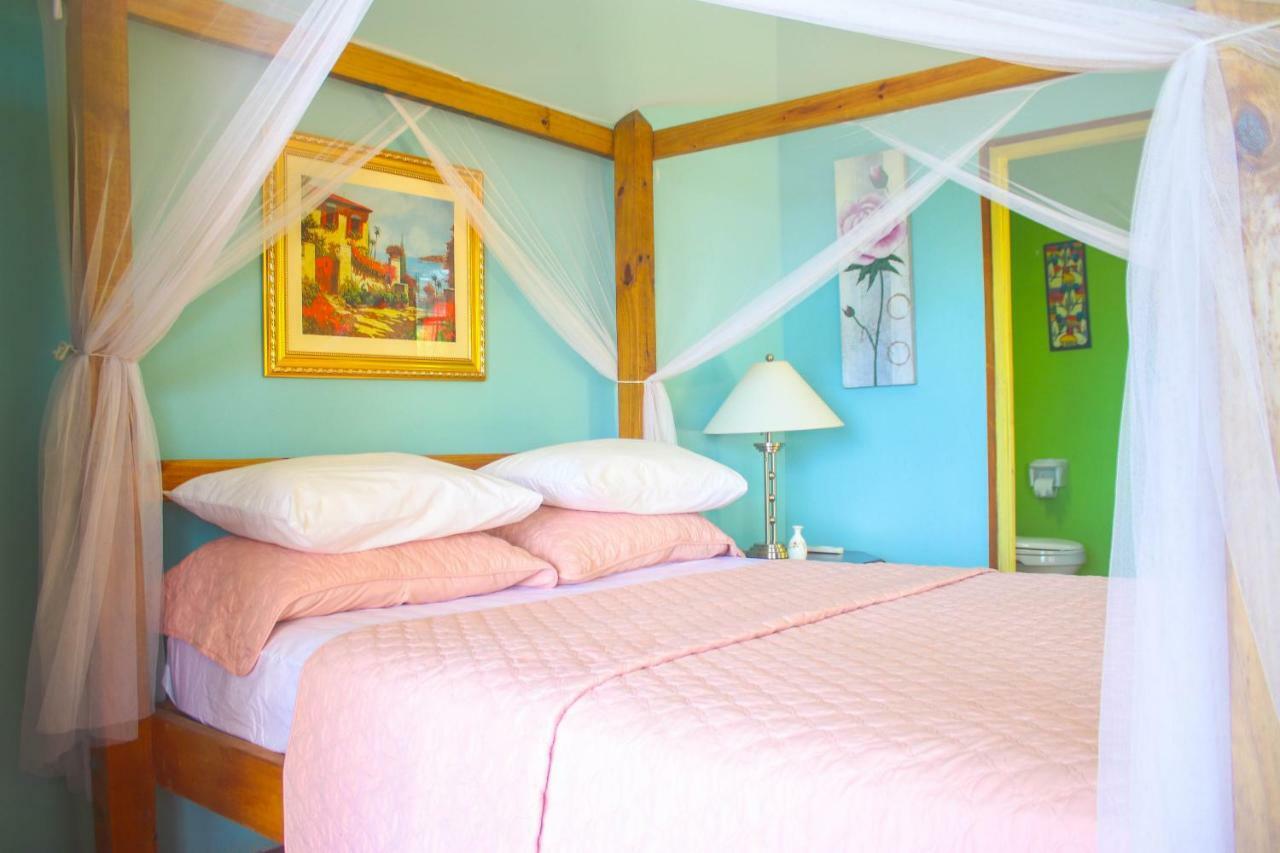 Sea Breeze Studio #1 Negril Exterior foto
